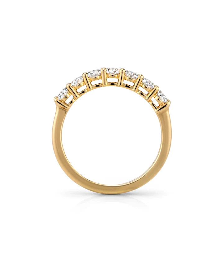 14kt Lab Grown Oval Diamond Ring